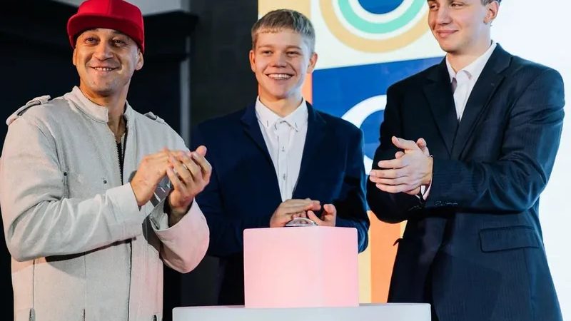 Новогодние «100 к 1»